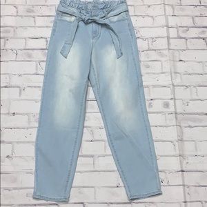 Paper bag waist denim